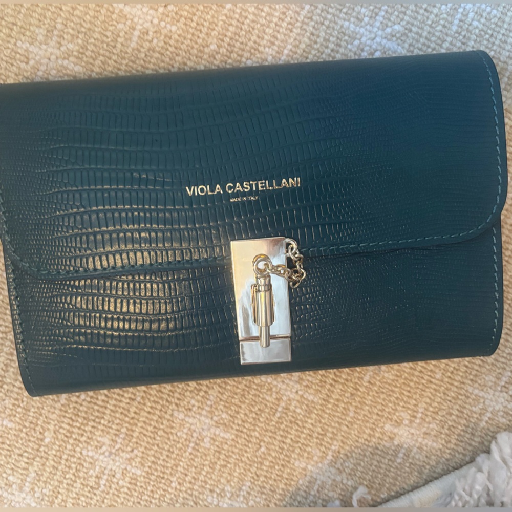 Viola Castellani clutch with lock